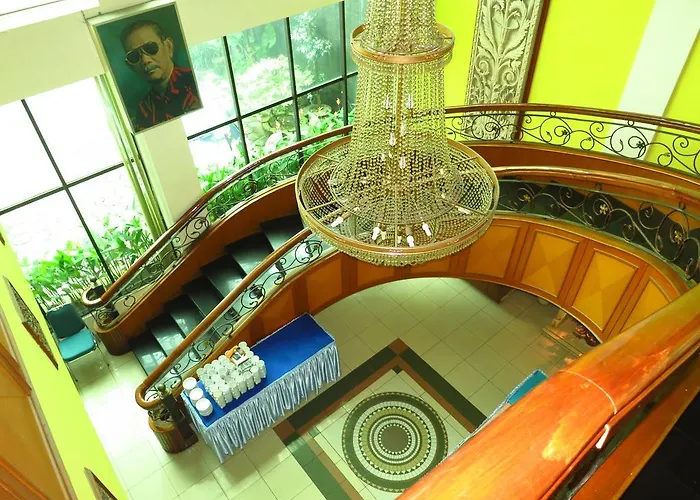 Grand Setiakawan Hotel Surakarta 
